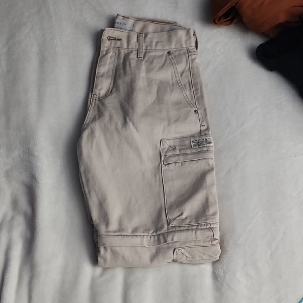 Men's Beige Cargo Shorts